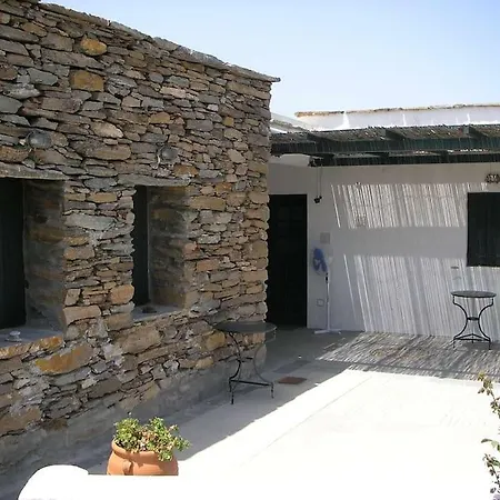 Casa Piedra Ferienhaus Pera Meria