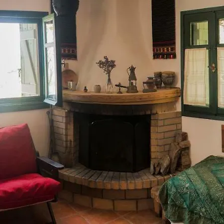 Casa Piedra Pera Meria